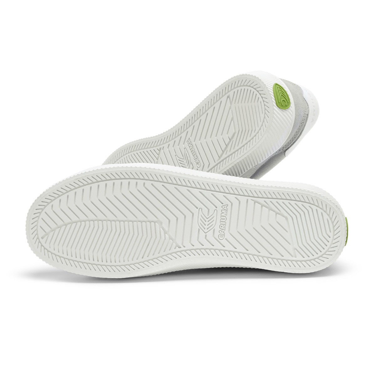 Zapatilla Cariuma Unisex OCA Nylon Suede Light Grey