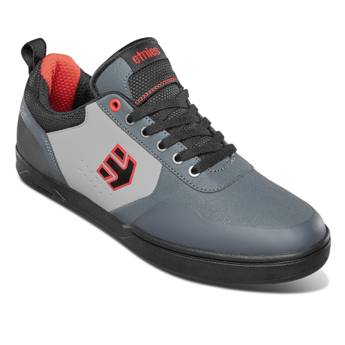 Zapatilla Bike Men Culvert Dark Grey Black Red