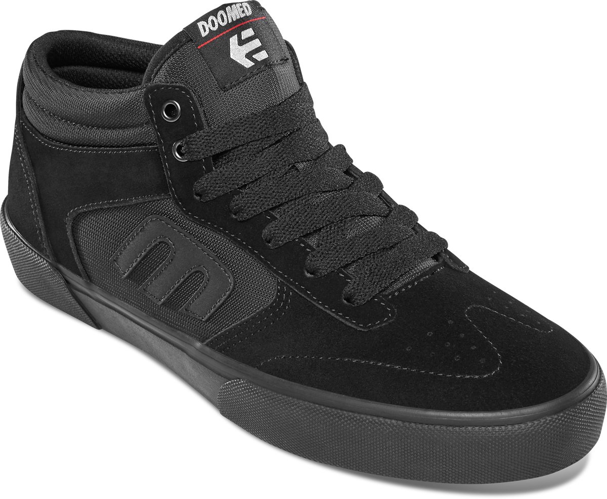 Zapatilla Men Windrow Vulc Mid X DOOM Black