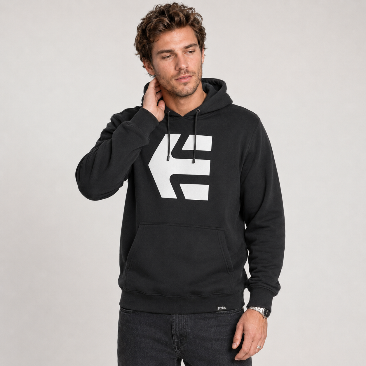 Poleron Classic Icon Hoodie Black White Etnies