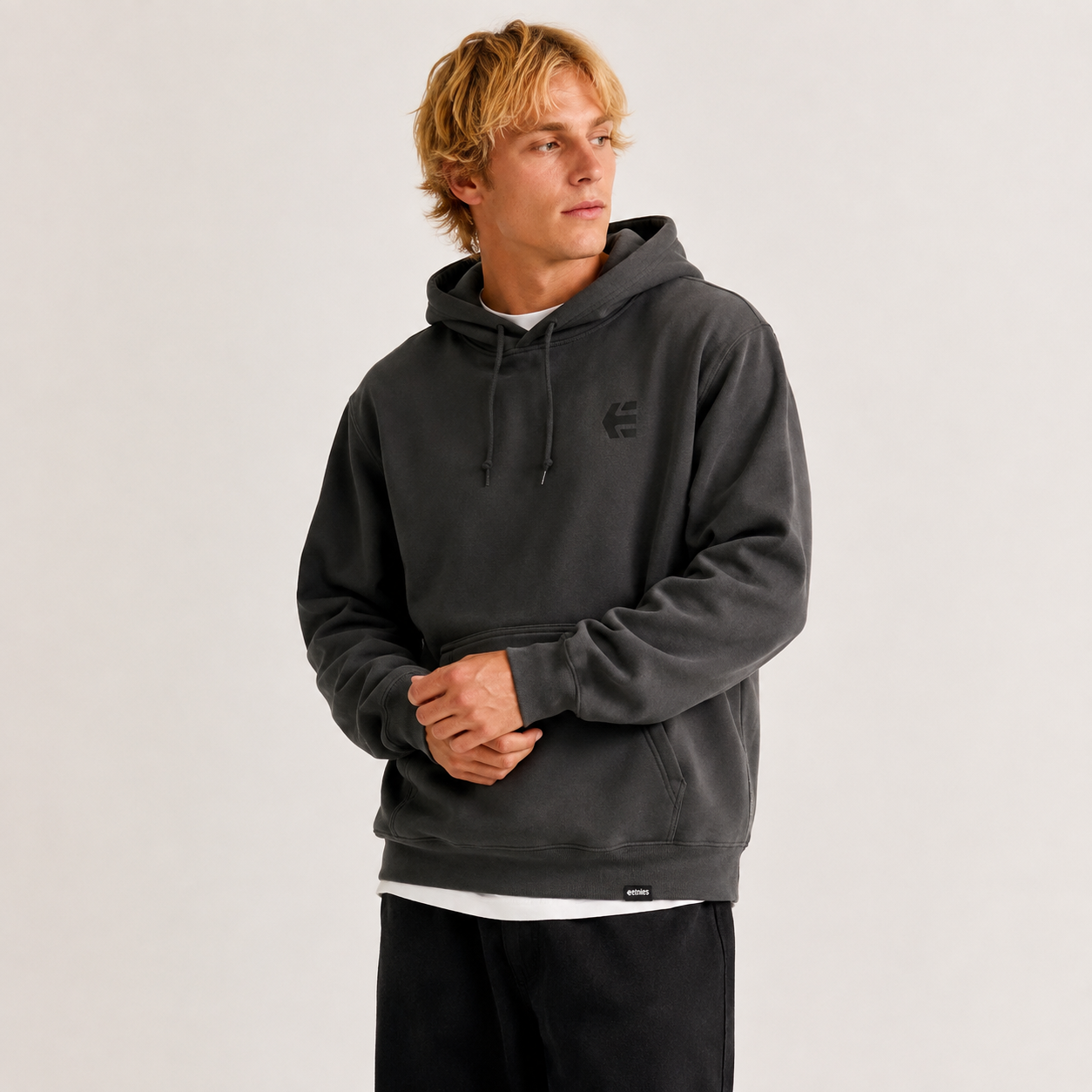 Poleron Men Hoodie Team Embroidery Was Black