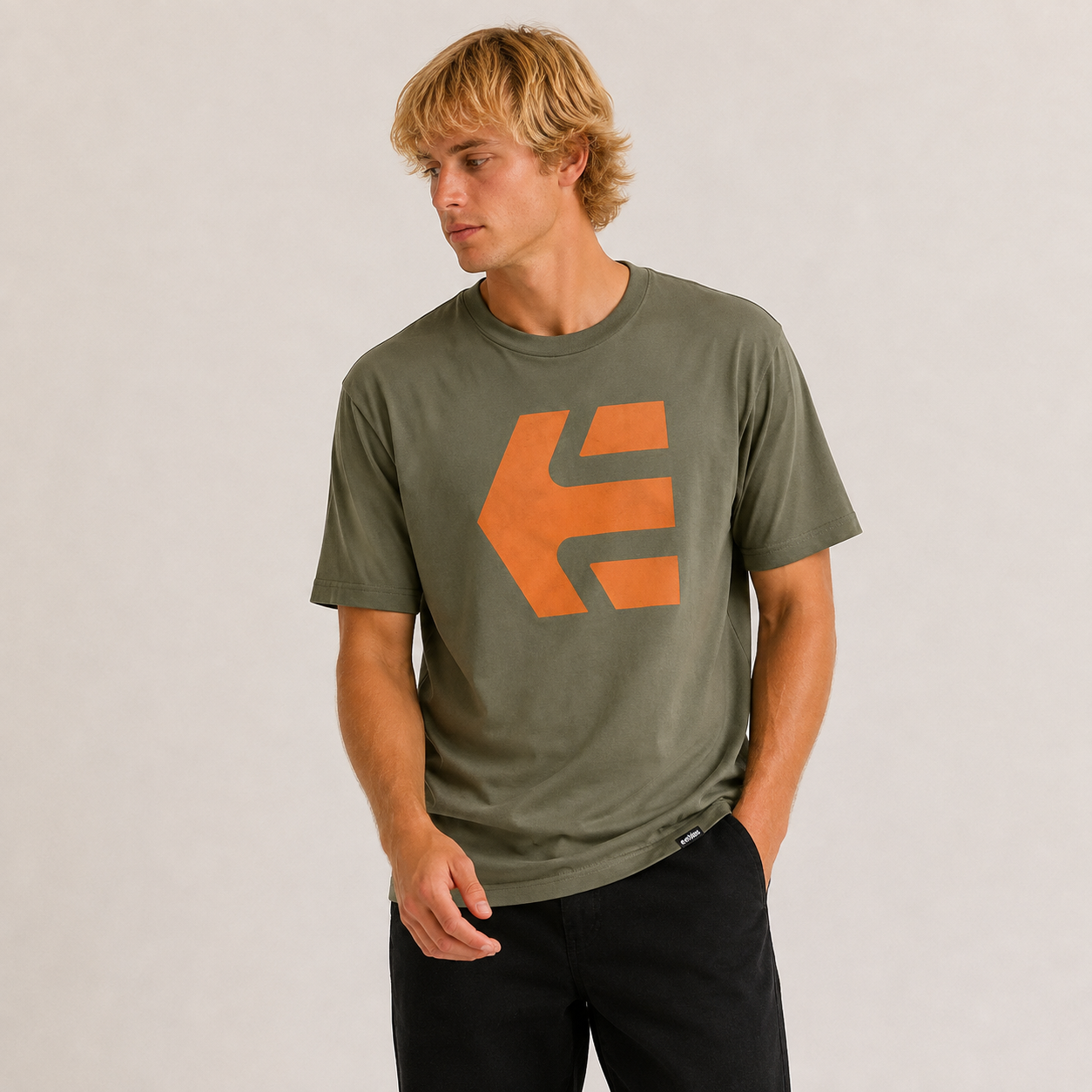 Polera Men Icon Tee Moss