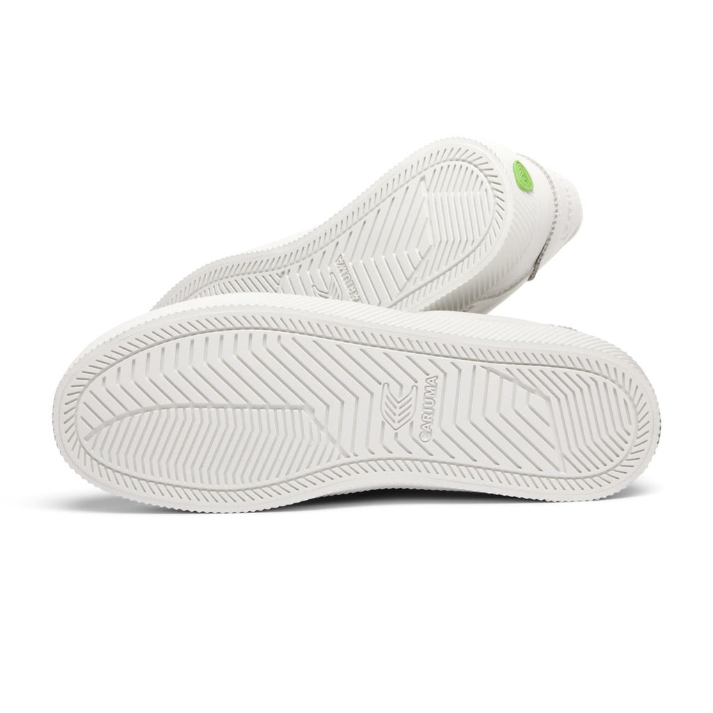 Zapatilla Cariuma Unisex TOCA Soft Grain Leather White