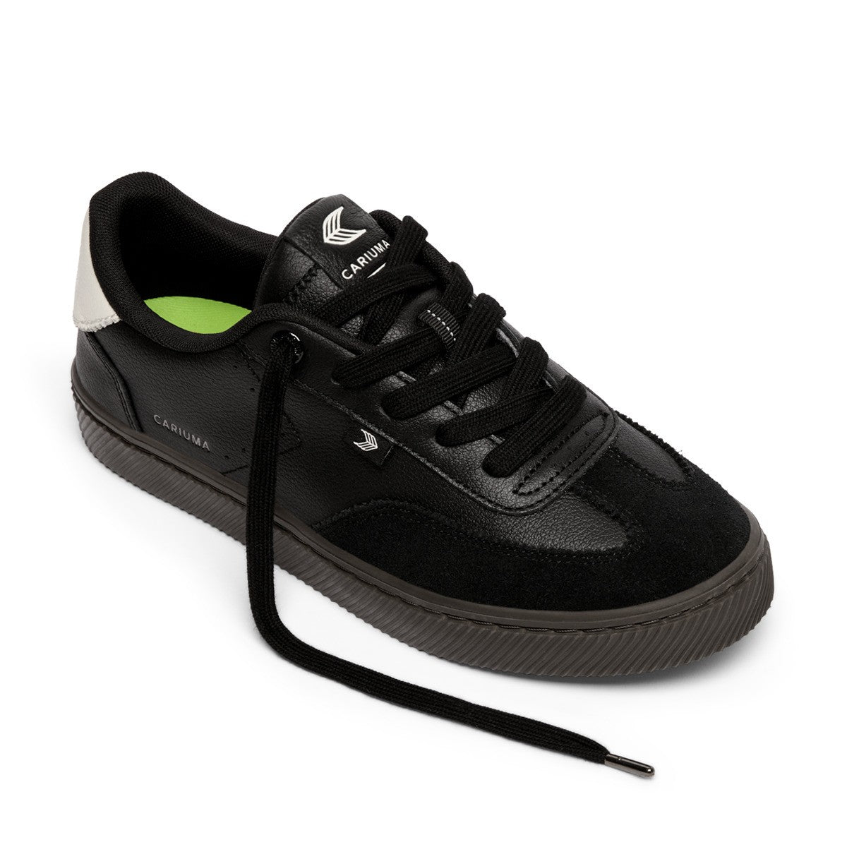 Zapatilla Cariuma Men TOCA Soft Grain Leather Tea Black – Street