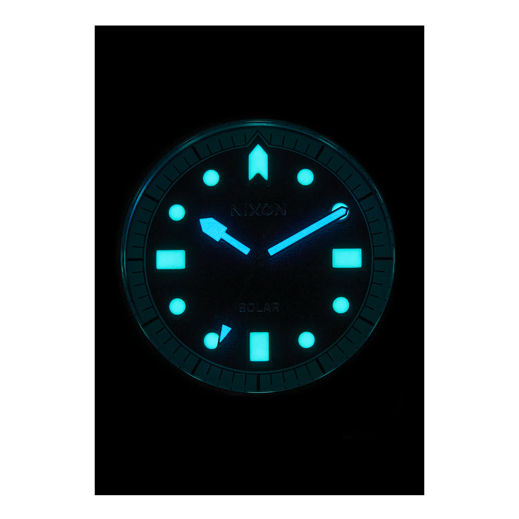 Reloj Stinger 44 Silver Black White