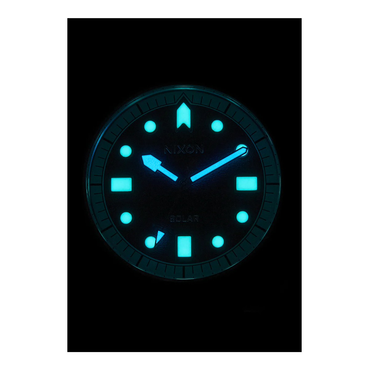 Reloj Stinger 44 Silver Black White