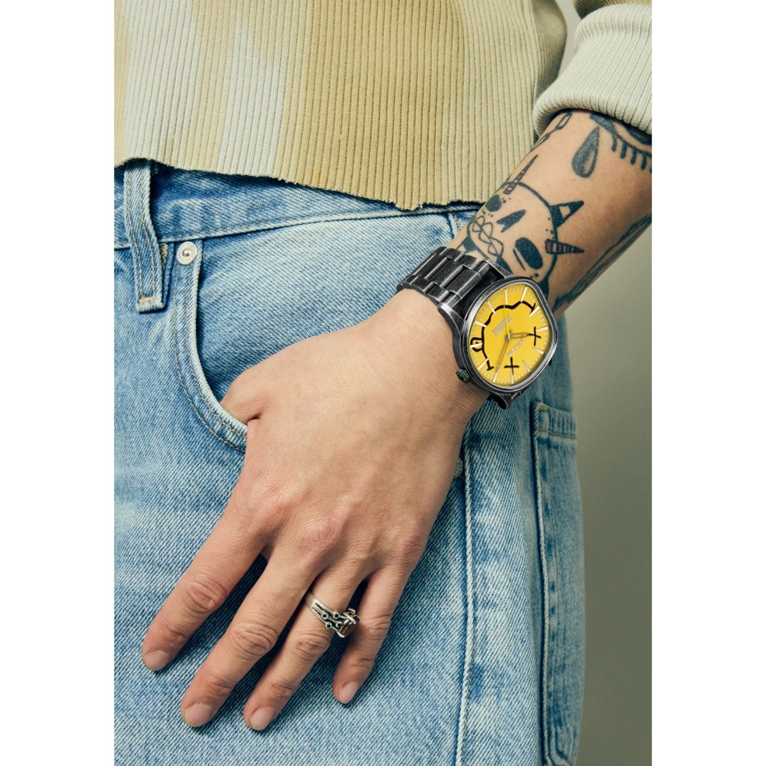 Reloj Nixon Nirvana Sentry Wobble  Yellow Nirvana Smiley