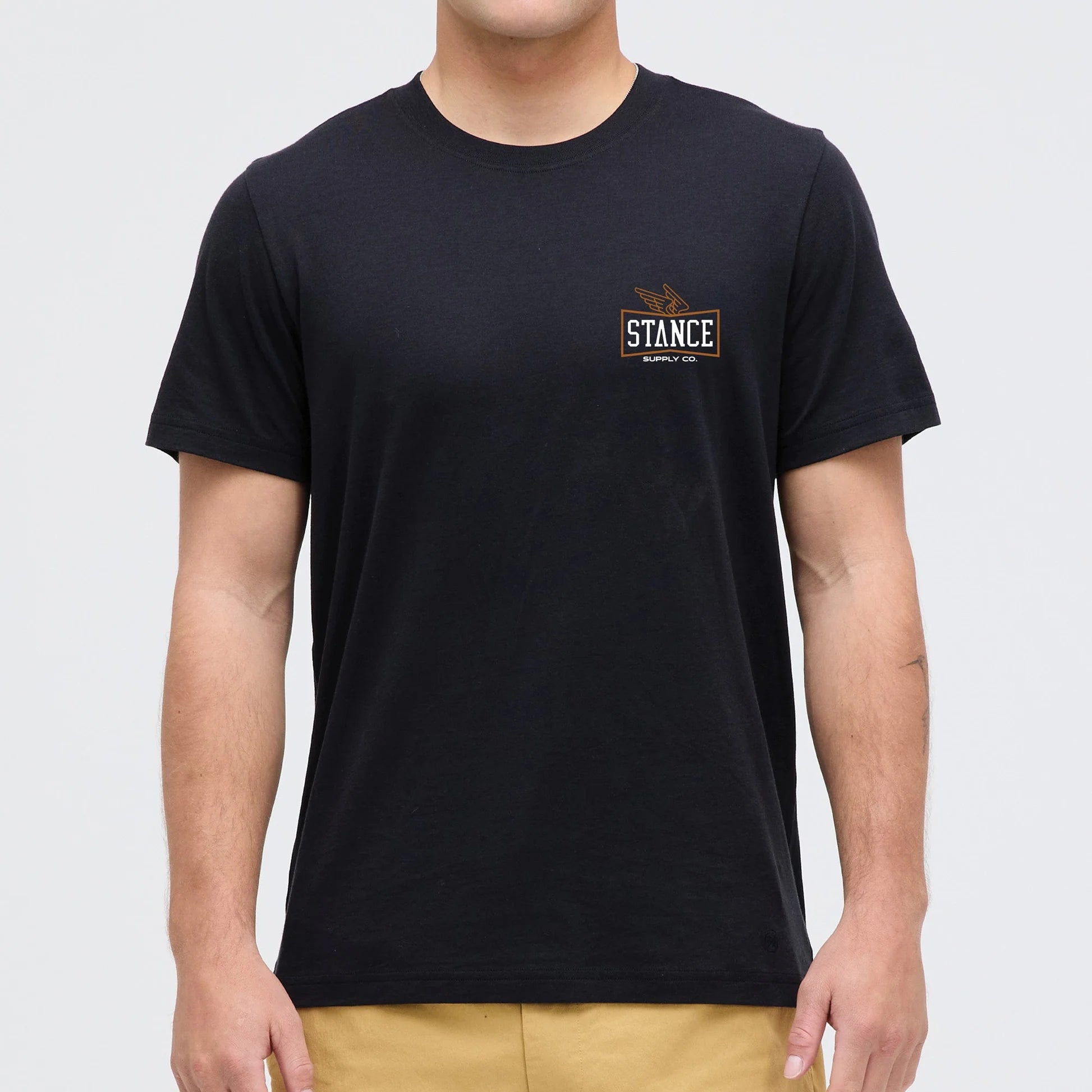 Polera Stance Winged Black