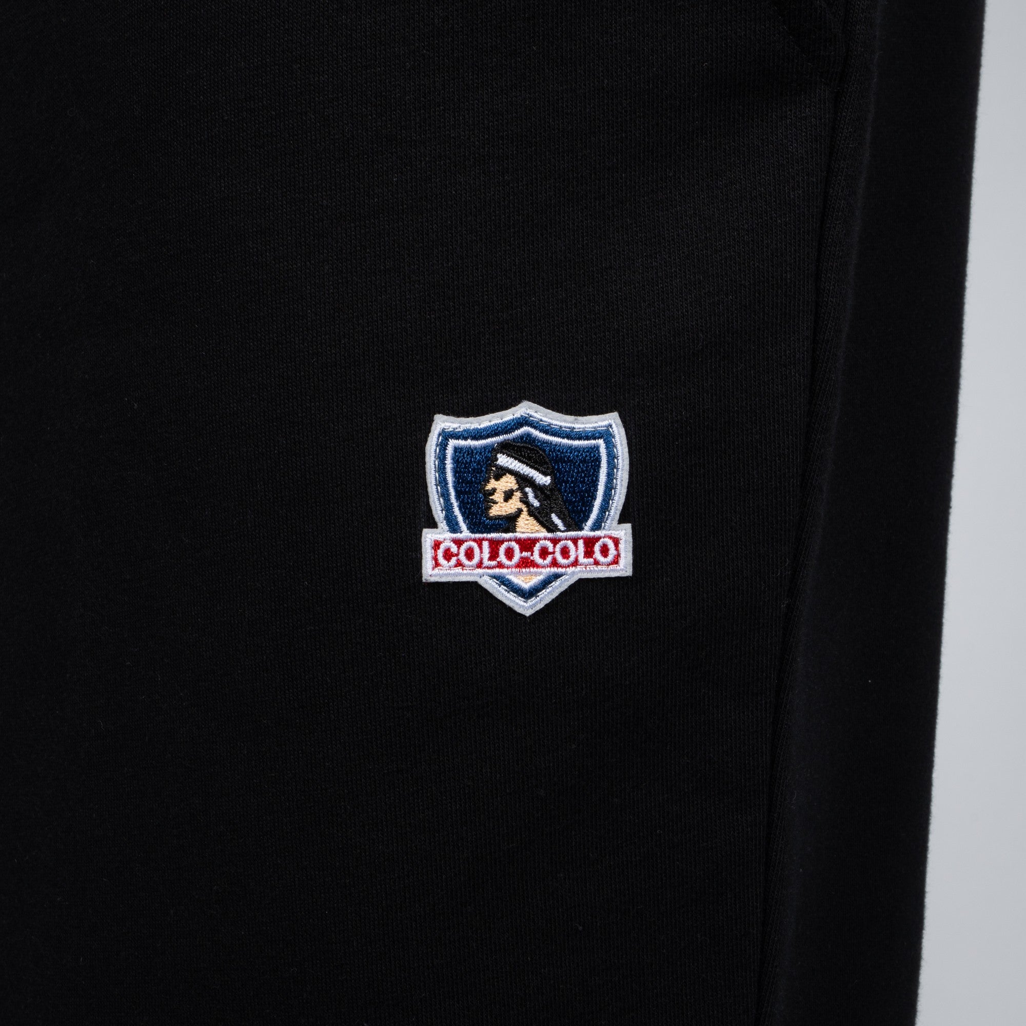 Buzo Colo-Colo Urbano Negro i26