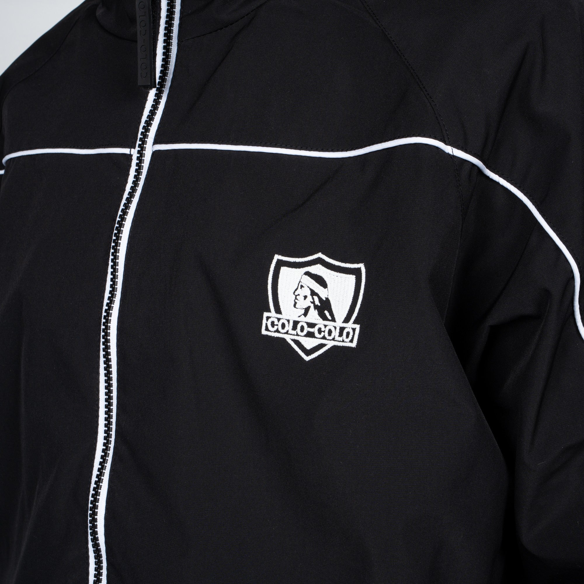 Cortaviento Colo-Colo Urbano Negro y Blanco i26