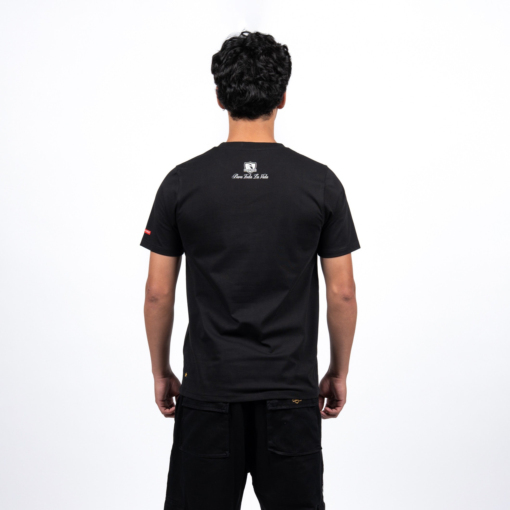 Polera Colo-Colo Urbano "De Atrás Pica el Indio" Negro