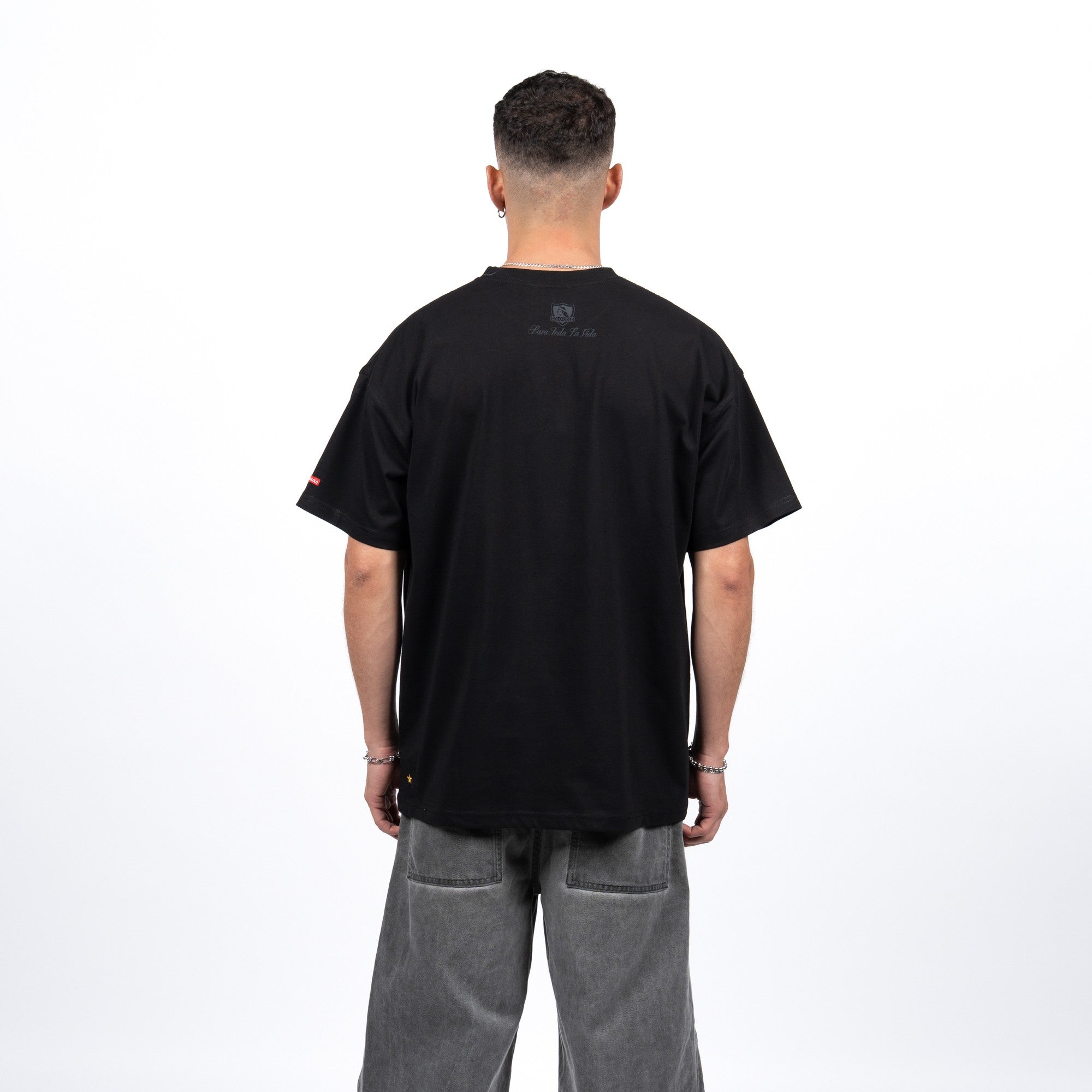 Polera Colo-Colo Urbano Escudo Grande Negro