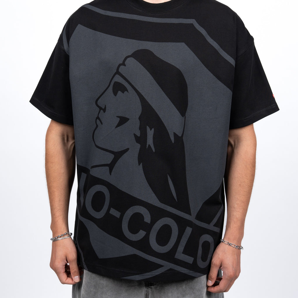 Polera Colo-Colo Urbano Escudo Grande Negro