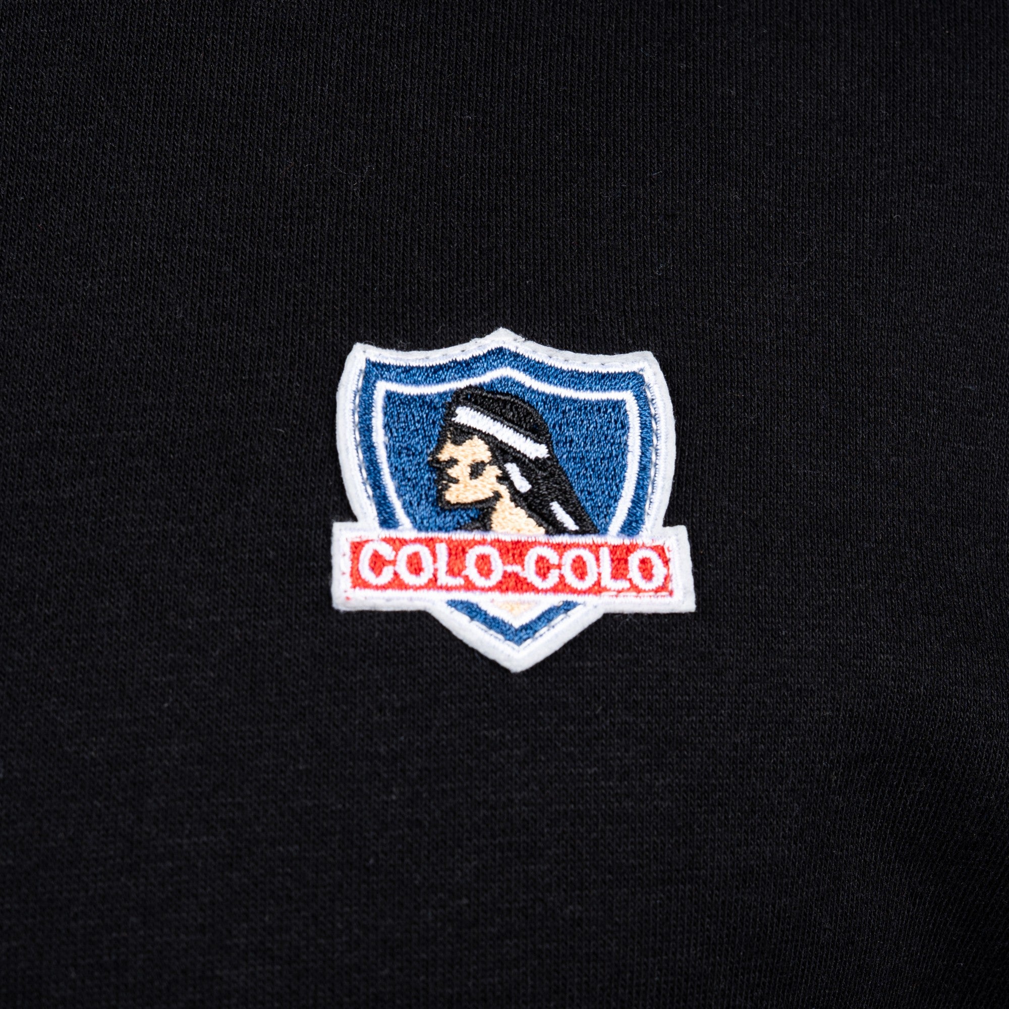 Polerón Colo-Colo Urbano Hoodie Escudo Bordado