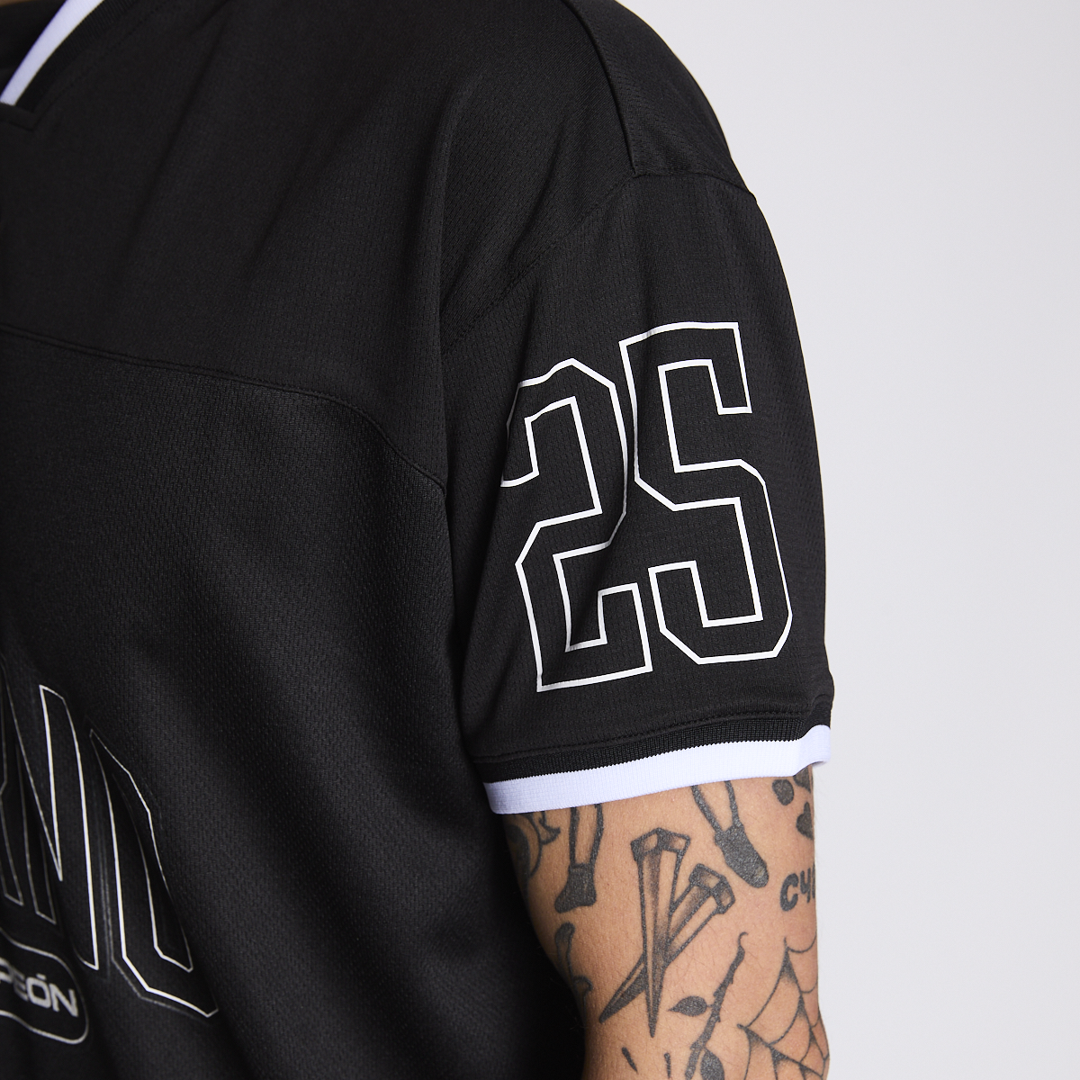 Camiseta Colo Colo Urbano Hombre Eterno Campeón Negro
