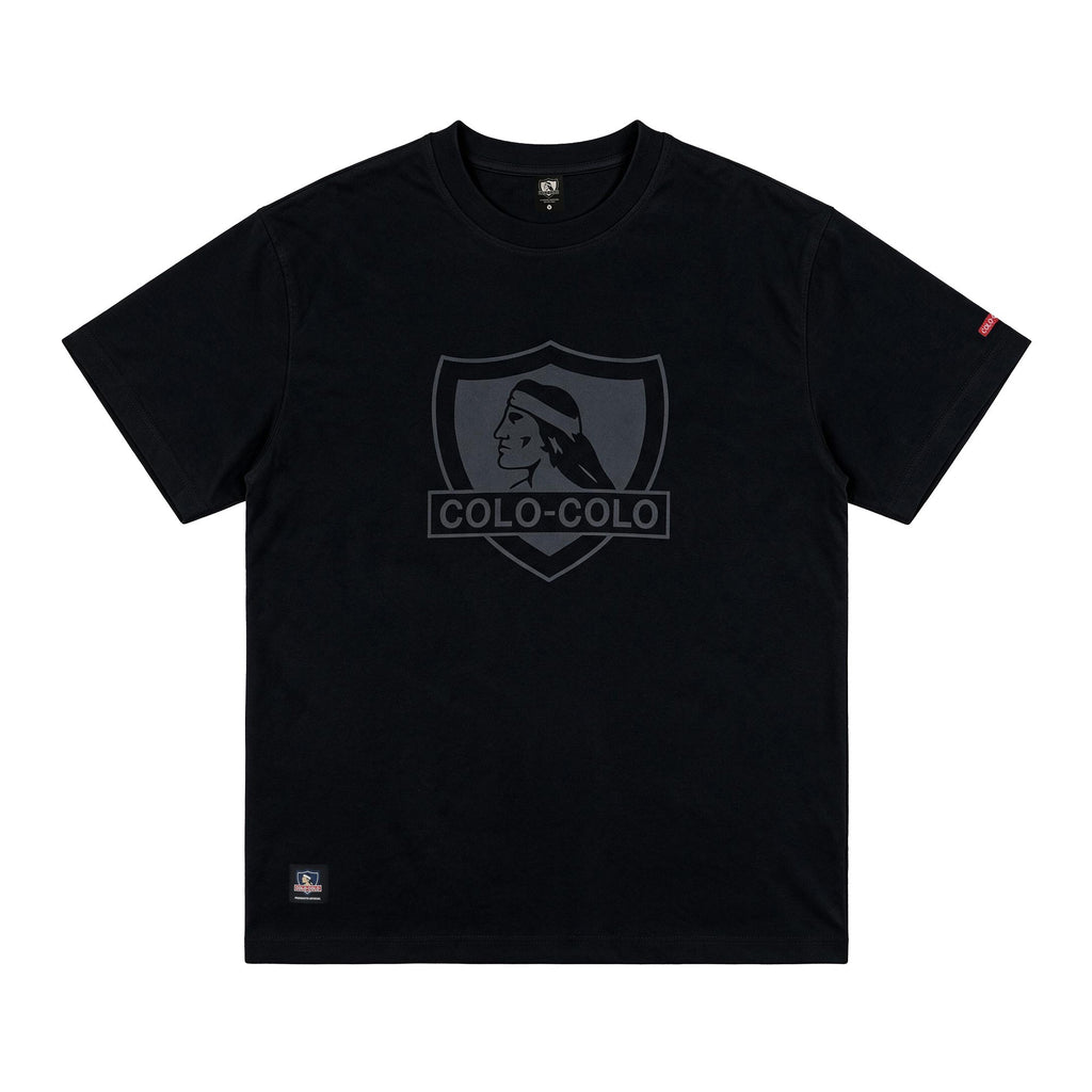 Polera Colo-Colo Urbano Classic Negro Escudo Gris
