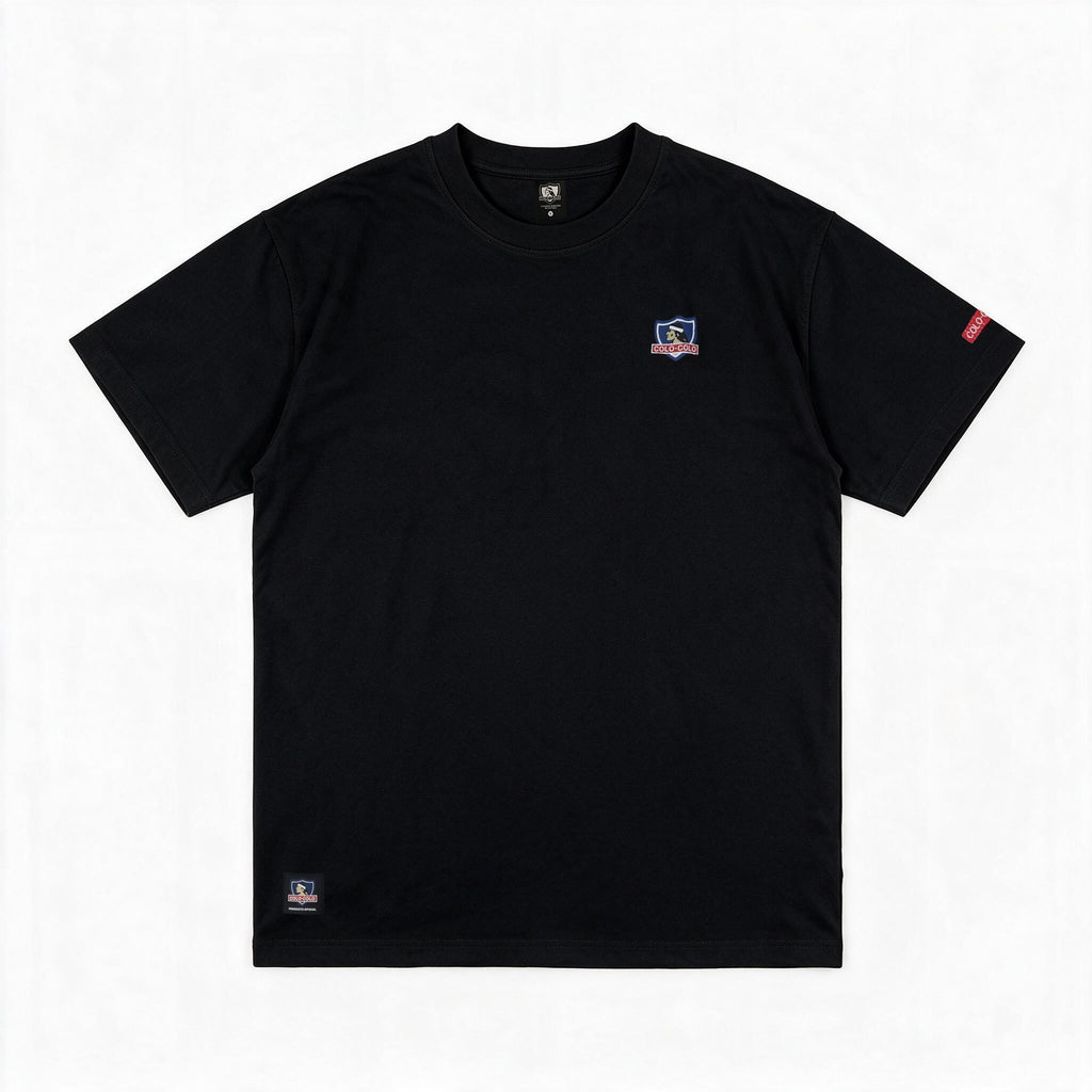 Polera Colo-Colo Urbano Oversize Negro Escudo Pequeño Full Color
