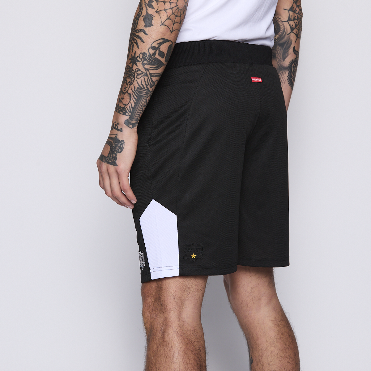 Short Colo Colo Urbano Hombre Bi Color Negro y Blanco