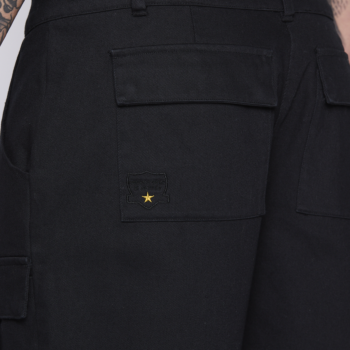 Short Colo Colo Urbano Hombre Cargo Negro