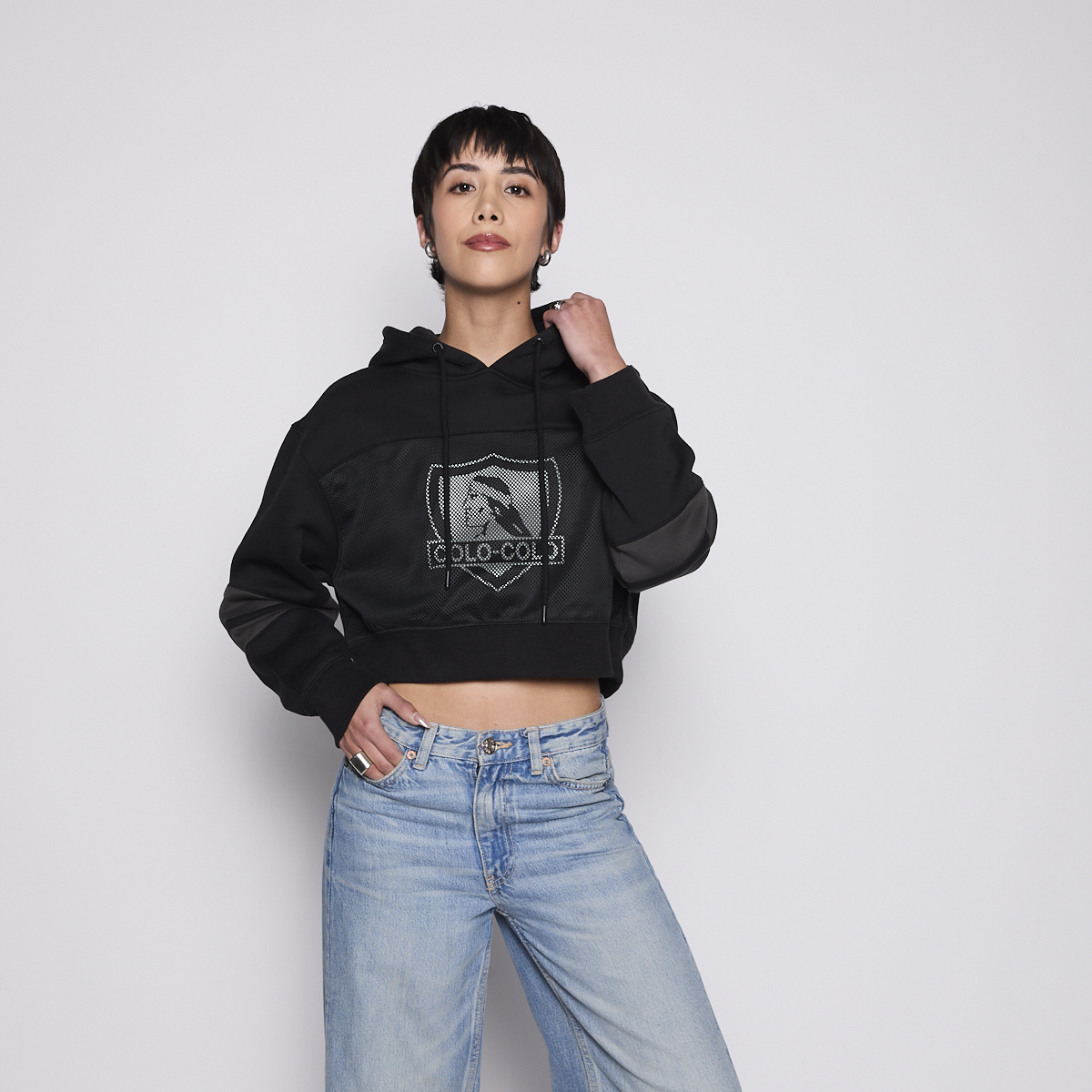 Polerón Crop Colo Colo Urbano Mujer Negro