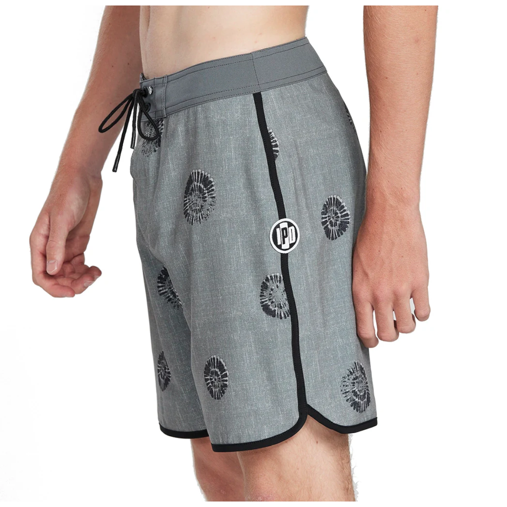 Traje de baño Men IPD Brainwarp 18" 83 Fit Gray