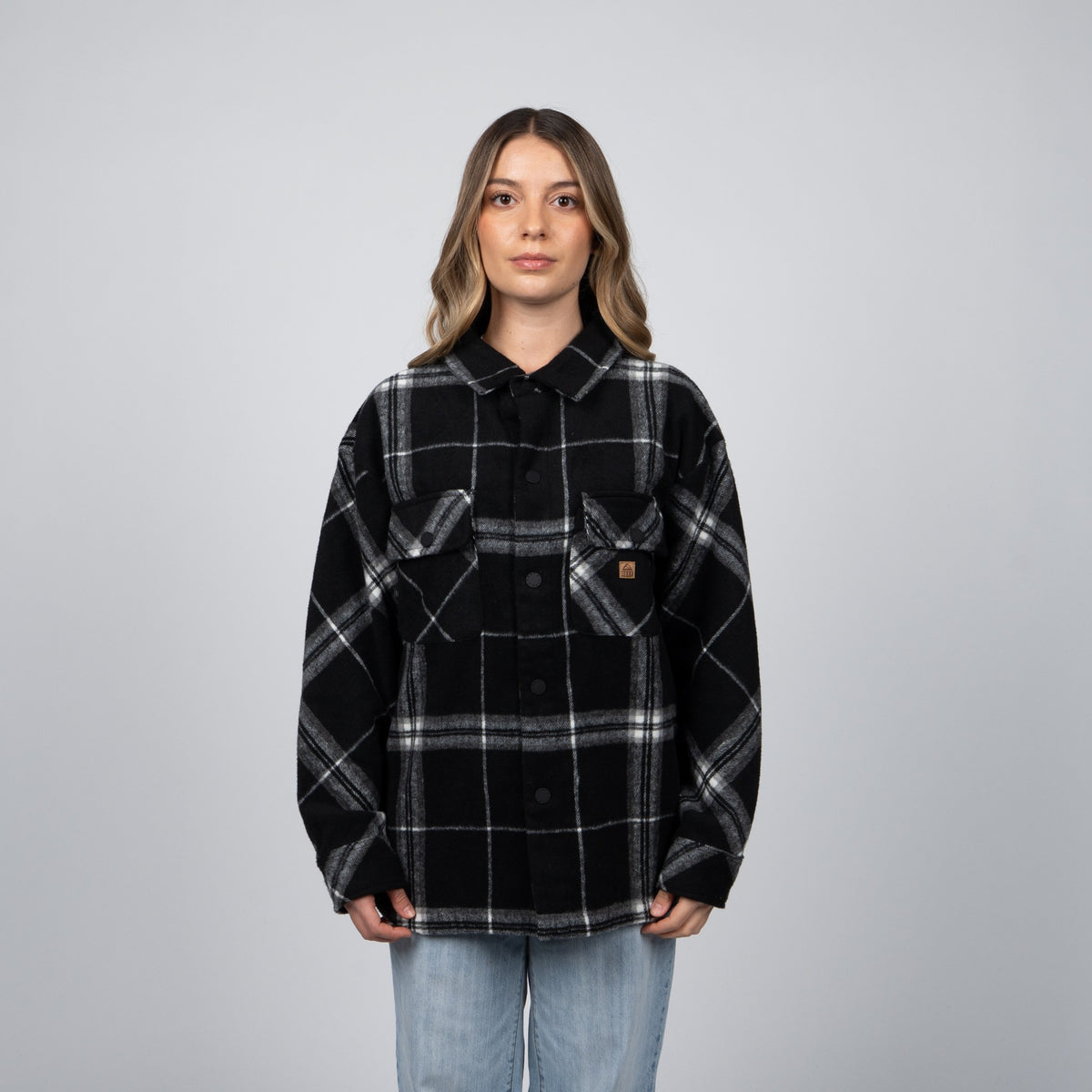Sobrecamisa Reef Women Buttons Black White