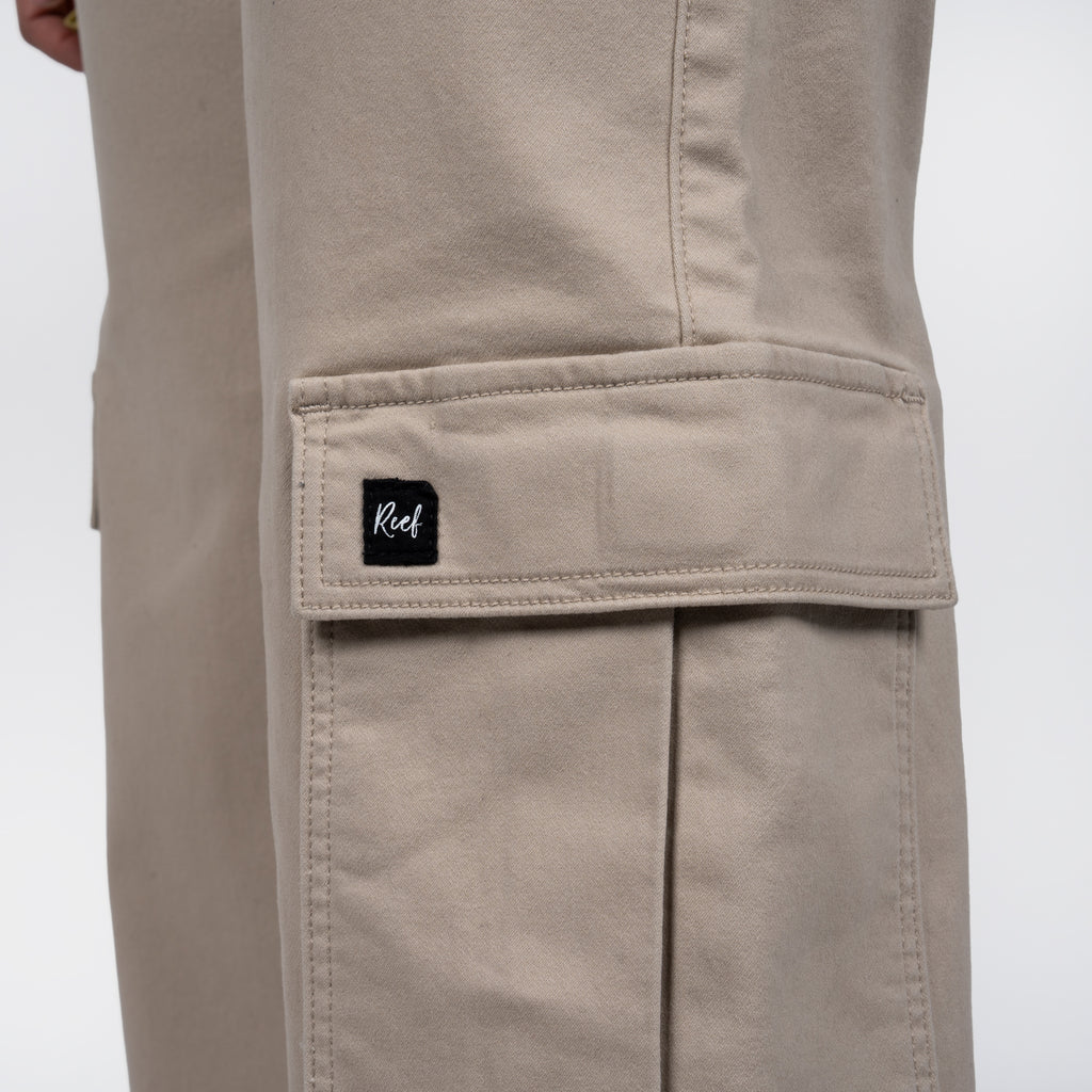Pantalón Reef Women Cargo Beige