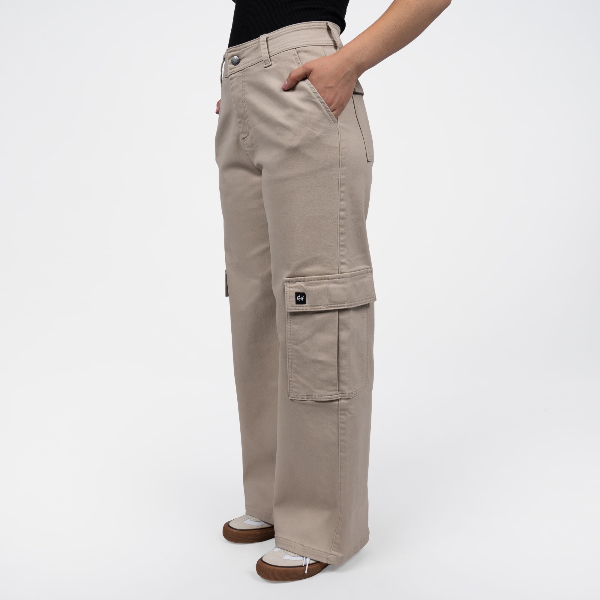 Pantalón Reef Women Cargo Beige