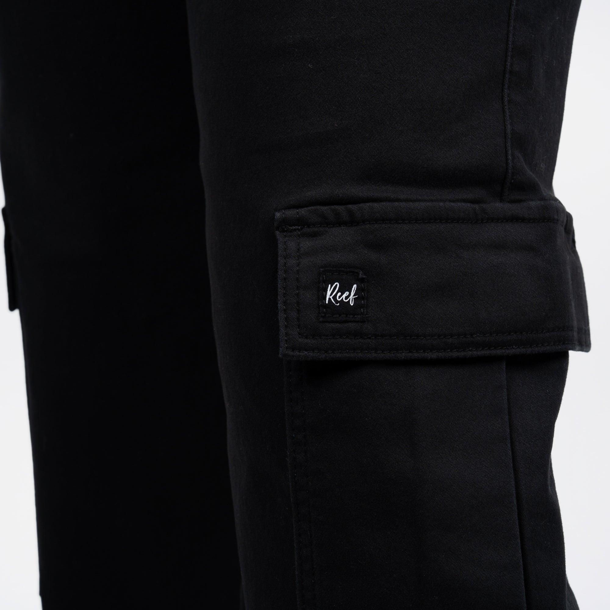 Pantalón Reef Women Cargo Black