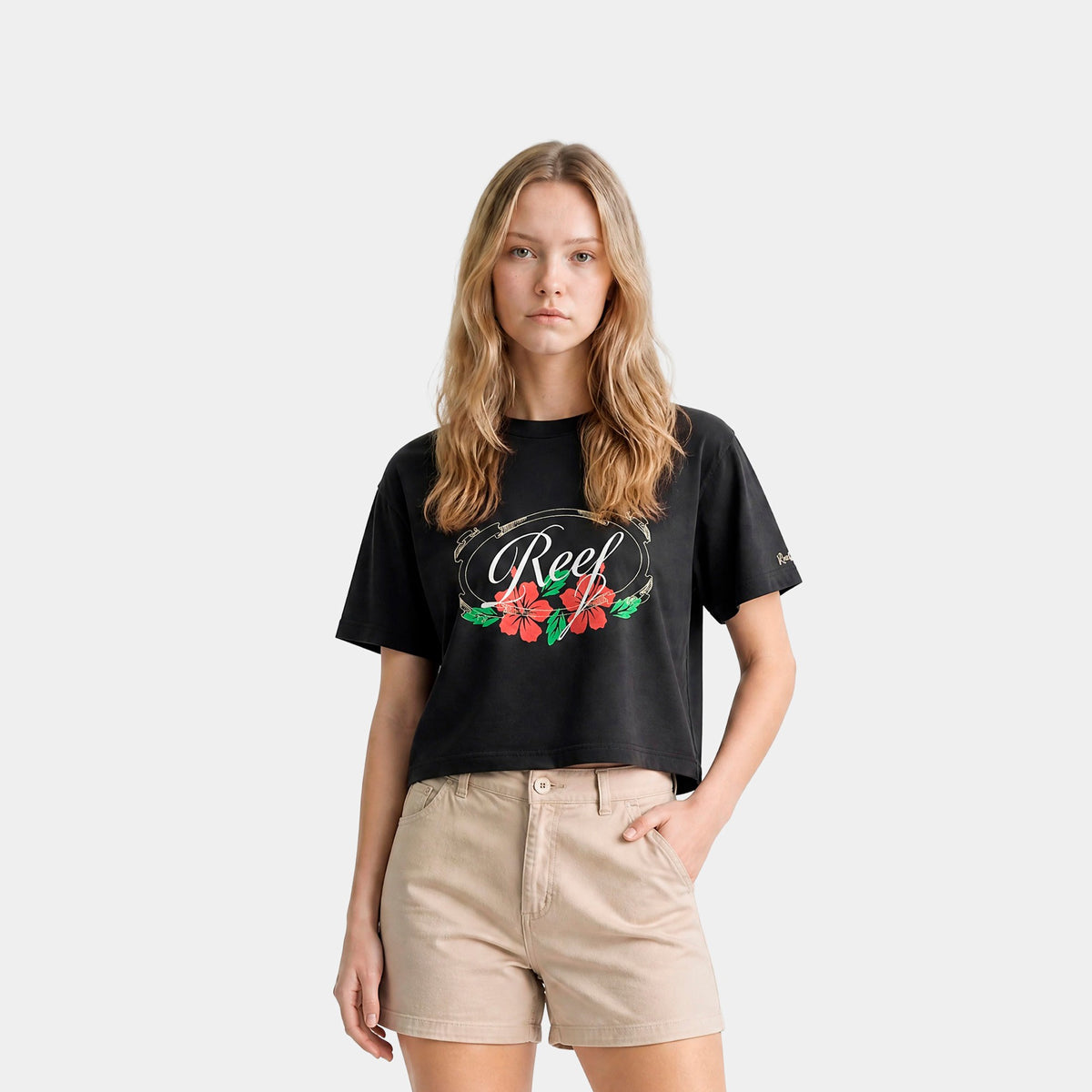 Polera Reef Women Boxy Flowers Black