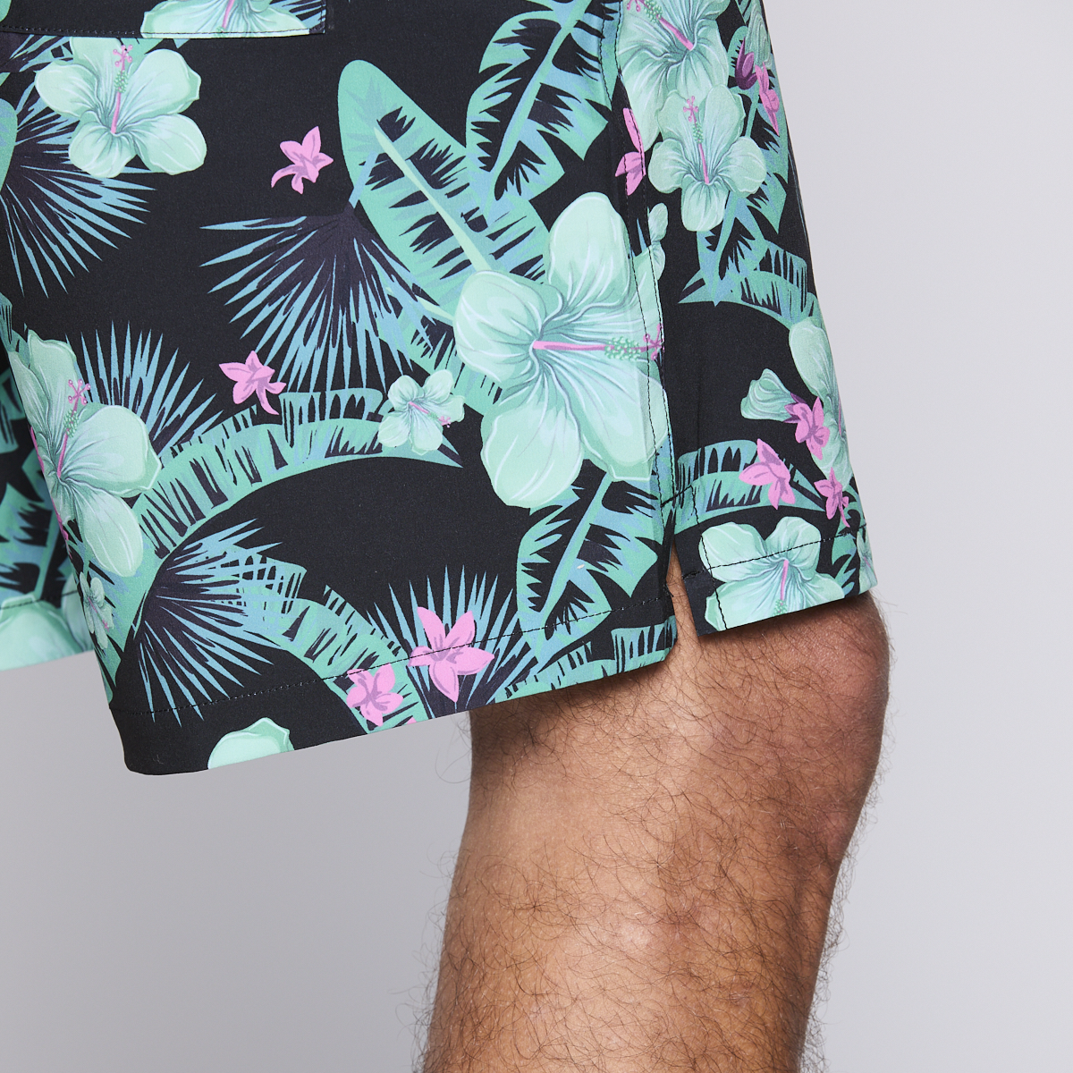 Traje de Baño Reef Men Black Pink Flowers