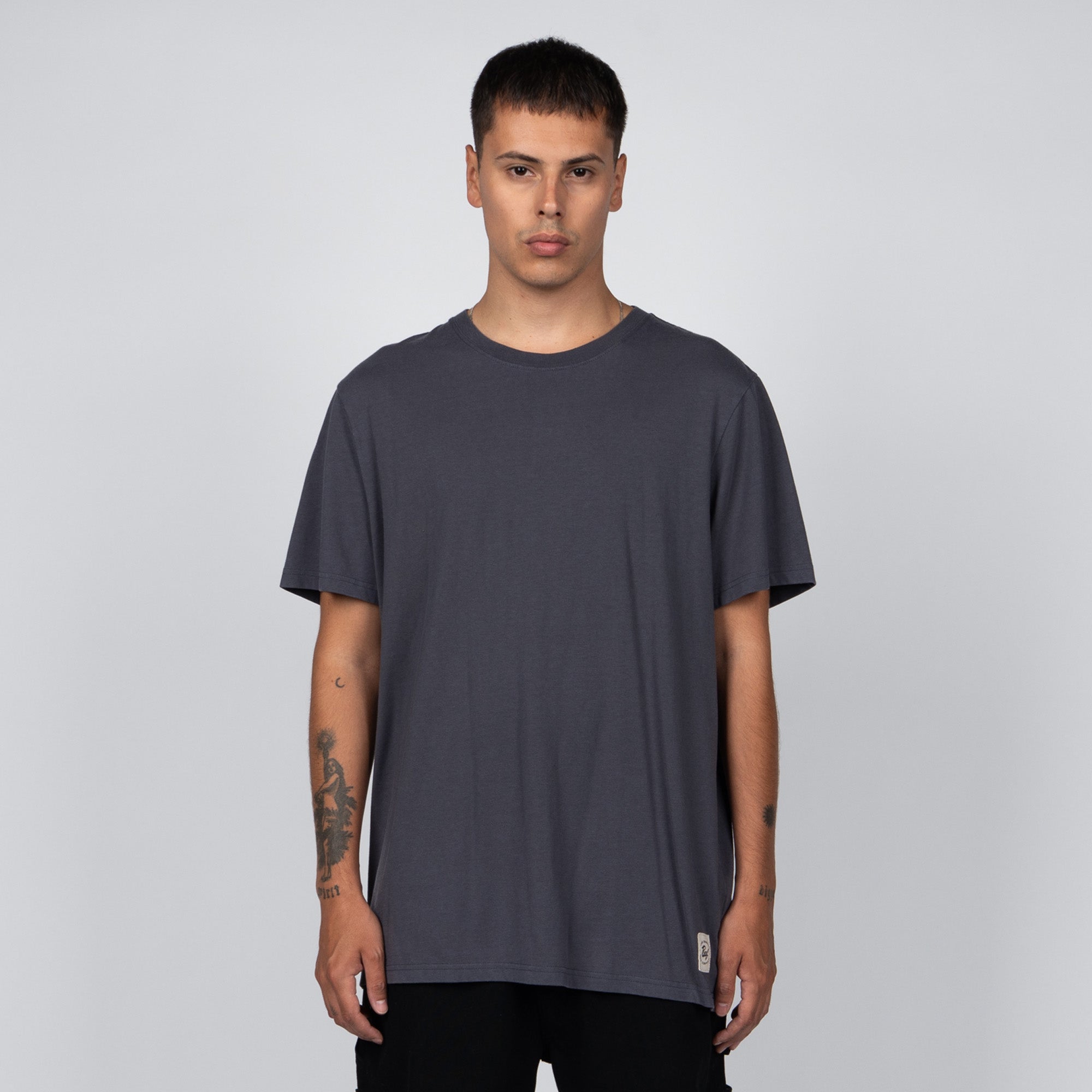 Polera Reef Men Basic Dark Gray