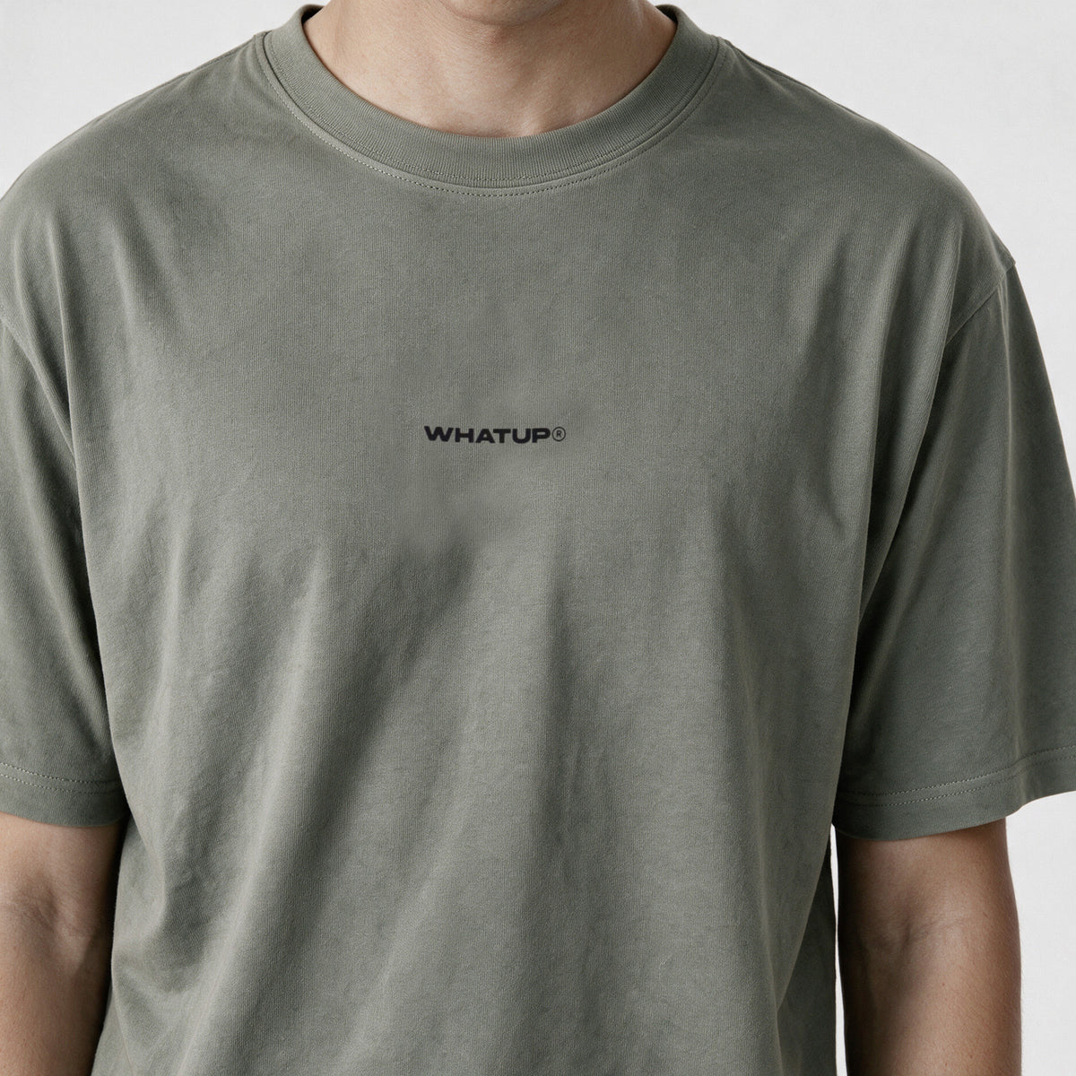 Polera WhatUp Classic Logo Regular Verde Oliva