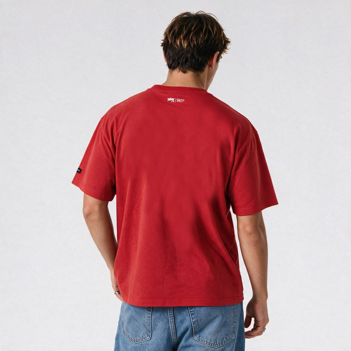 Polera WhatUp Oversize Box Rojo Logo Blanco