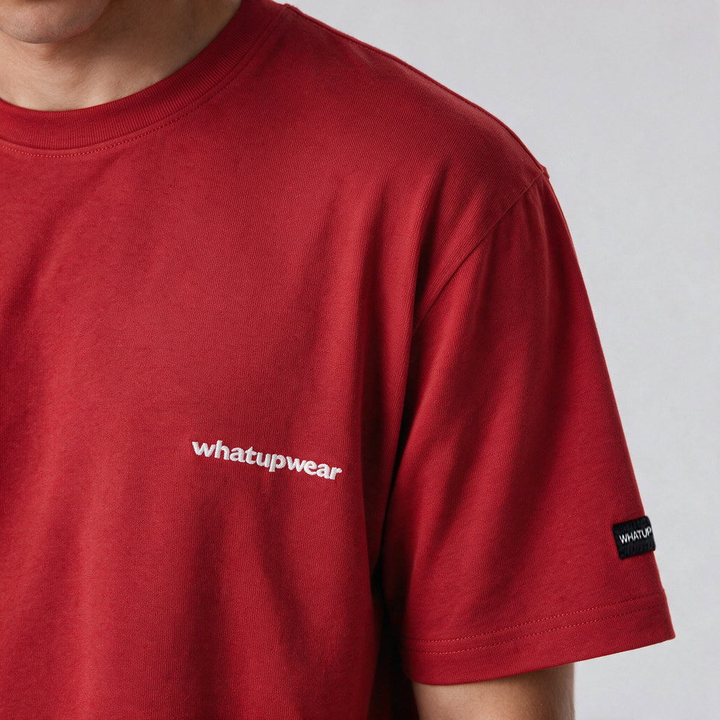 Polera WhatUp Oversize Box Rojo Logo Blanco