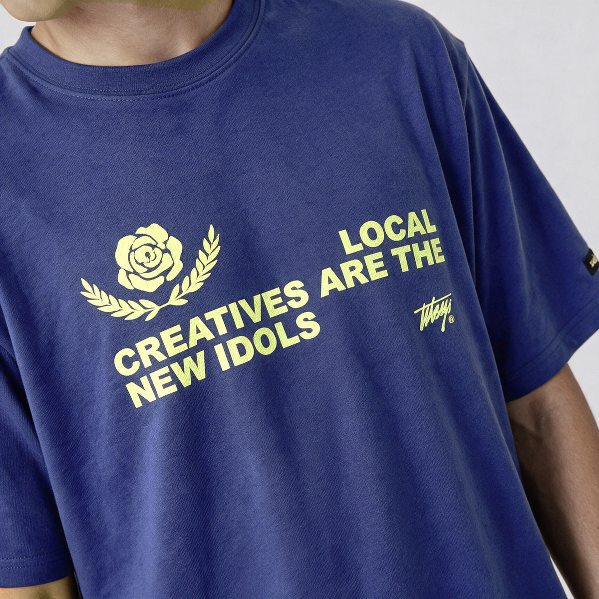 Polera WhatUp Local Creatives Oversize Box Azul
