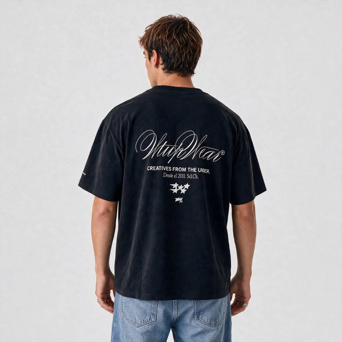 Polera WhatUp Oversize Box Creatives From The Under Negro
