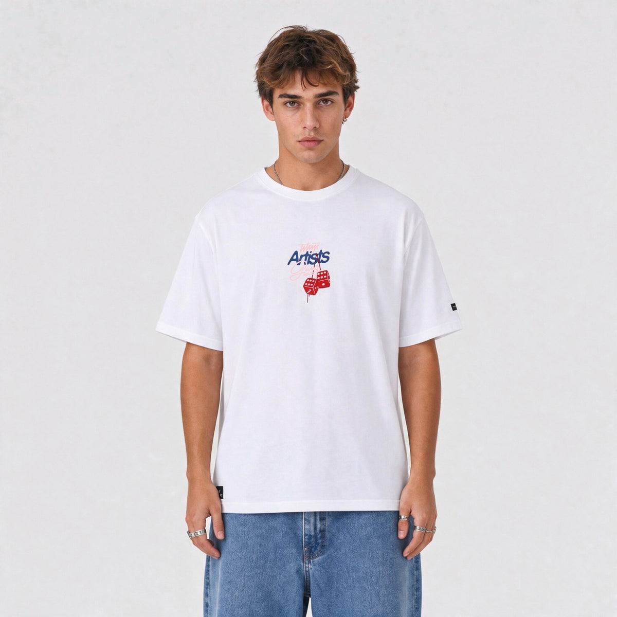 Polera WhatUp Oversize Box Artists Gang Blanco