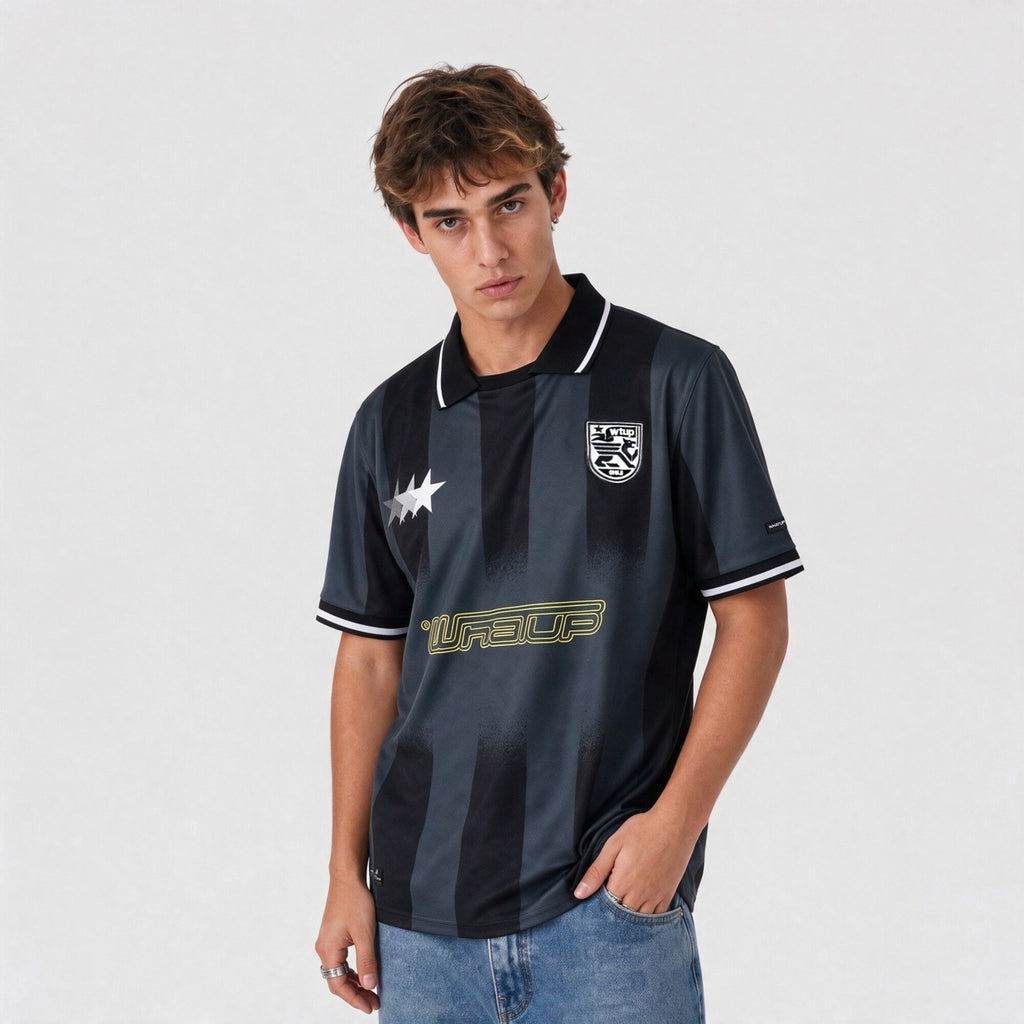 Polera WhatUp Blockcore 10 Regular Negro y Gris