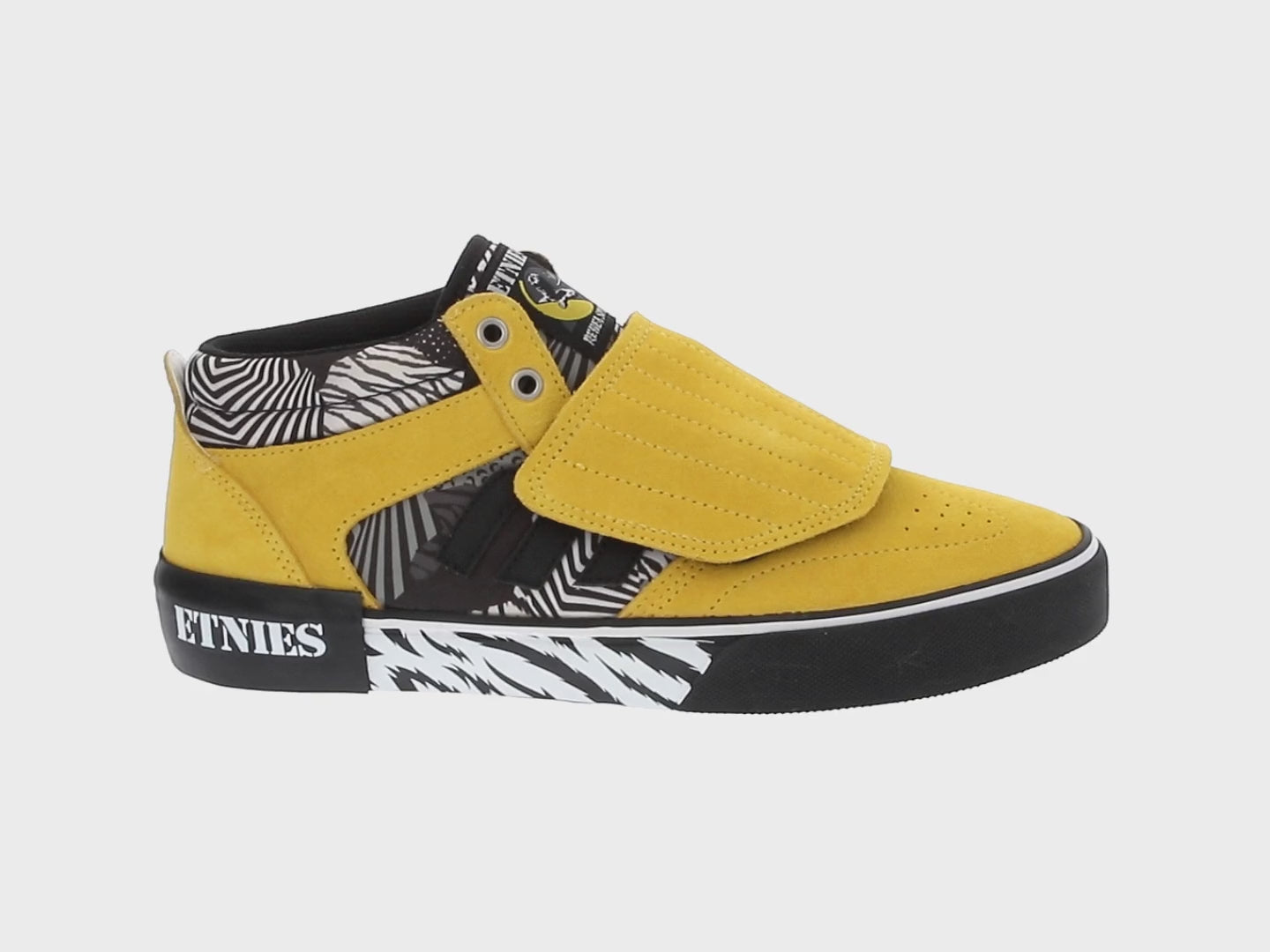 Zapatilla Men Windrow Vulc x Rebel Sports  Mid Yellow