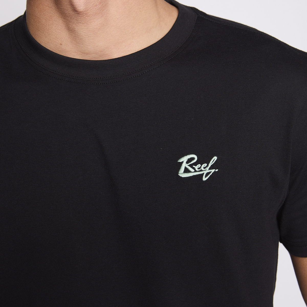 Polera Reef Men Surf Vibes Black