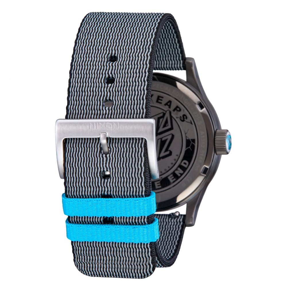 Reloj Santa Cruz Sentry Gunmetal Wave Dot
