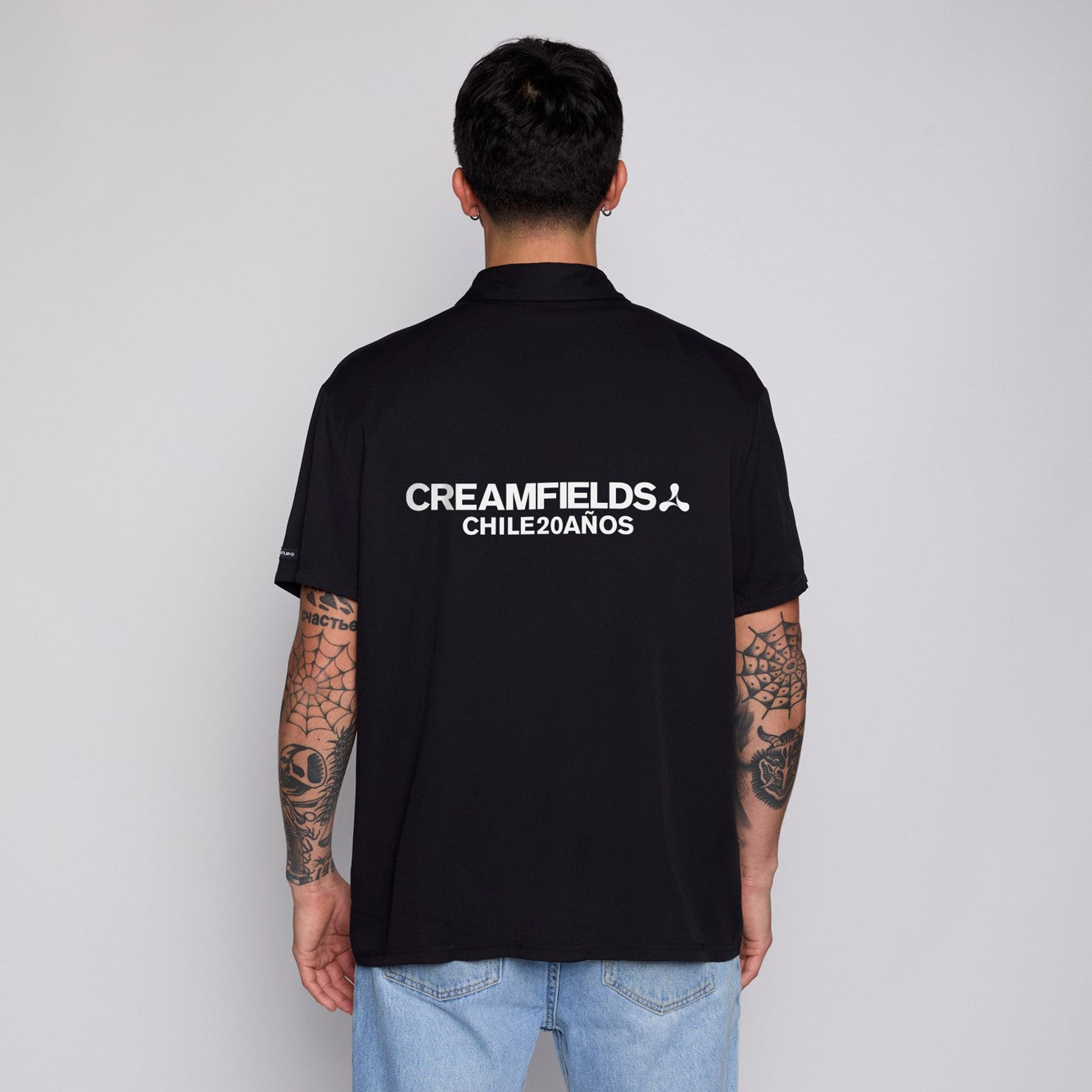 Camisa Creamfield x WhatUp All Black 20 años