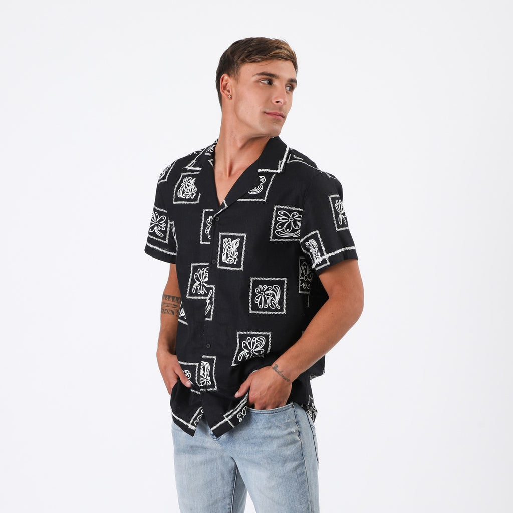 Camisa Reef Men Negra Diseños Beige