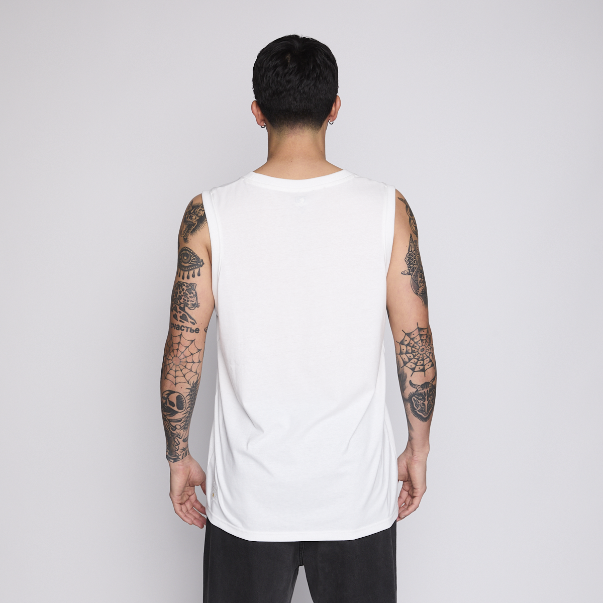 Polera Tank Colo Colo Urbano Eterno Hombre Blanco