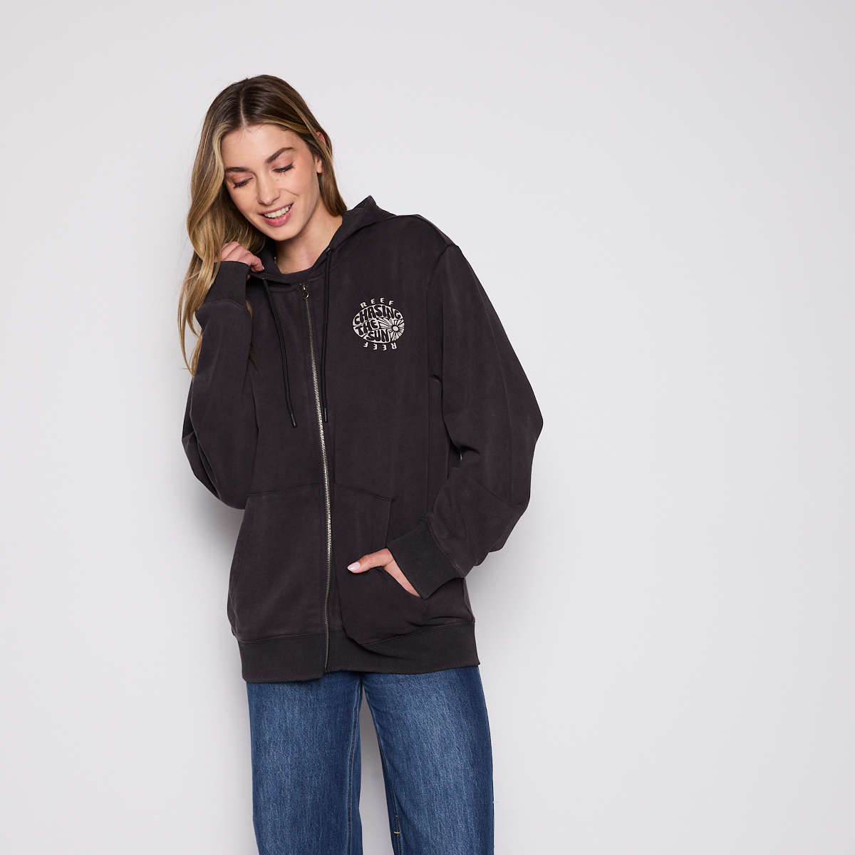 Polerón Reef Women Full Zipper Black Chasing Sun