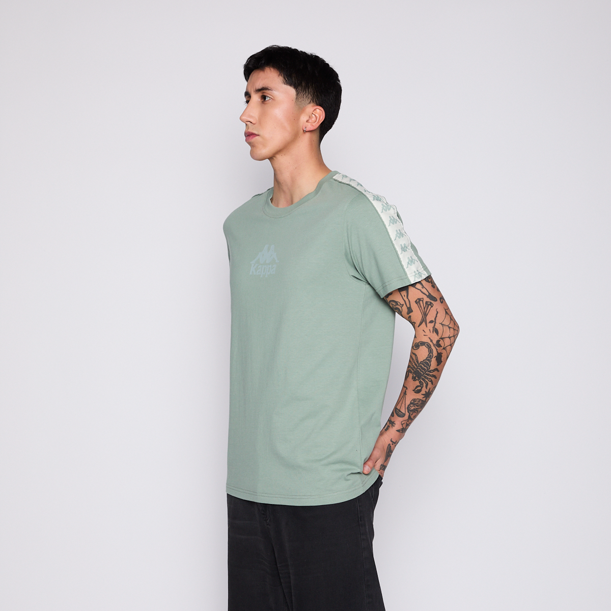 Polera Kappa Men Banda Green Logo Front White