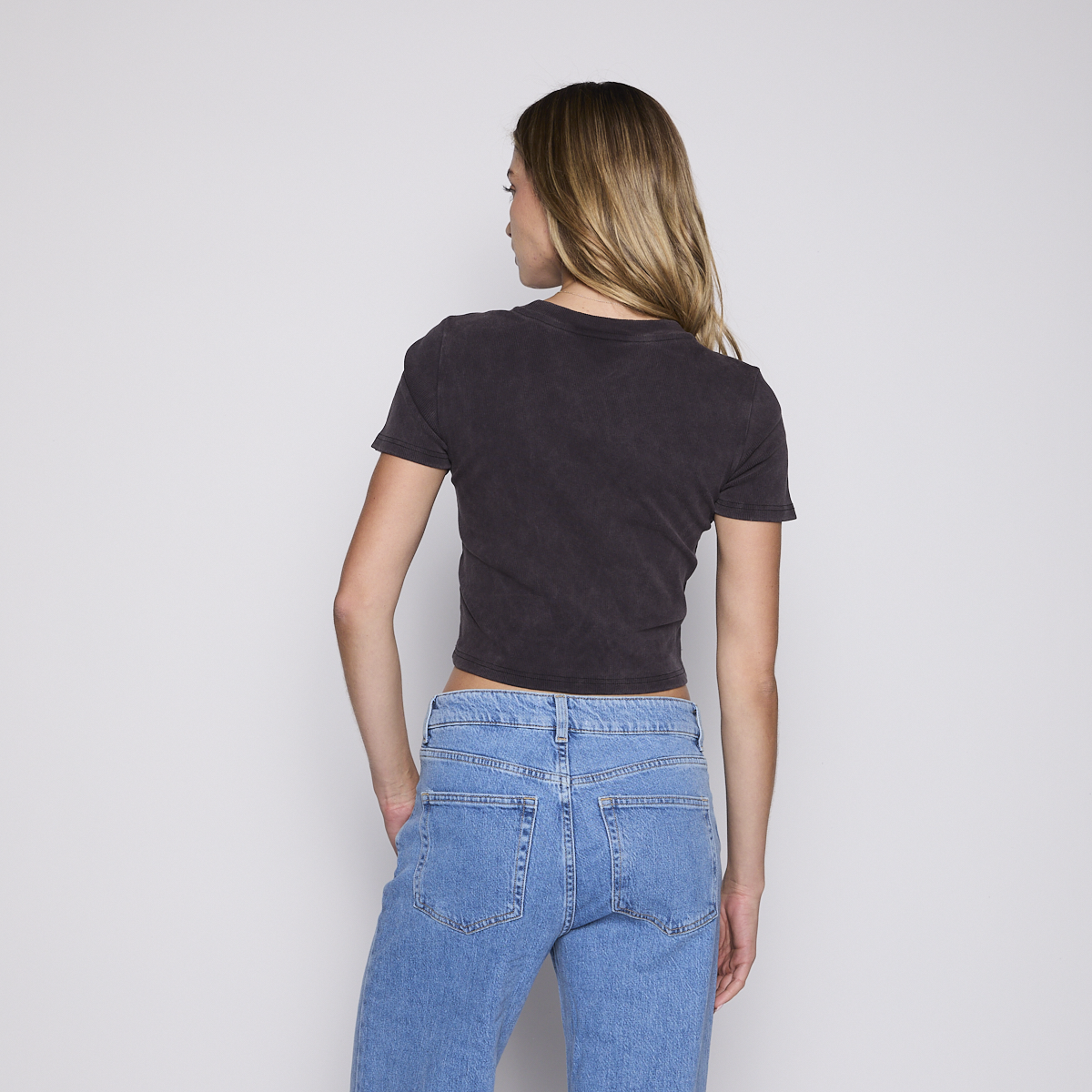 Polera Crop Reef Women Black Logo