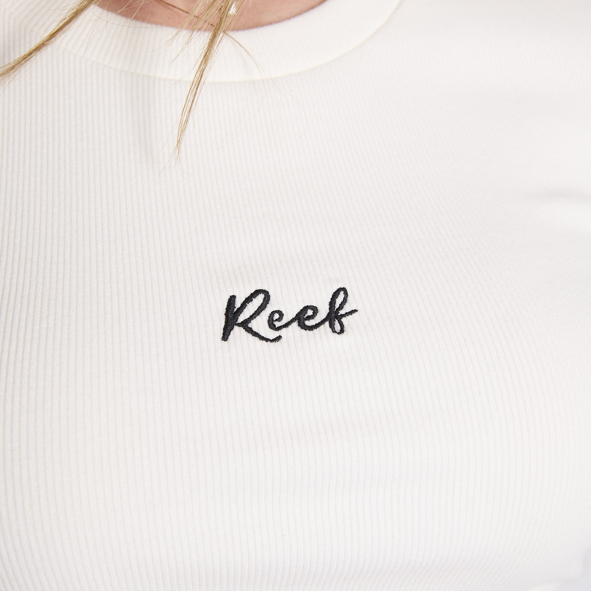 Polera Crop Reef Women White Logo