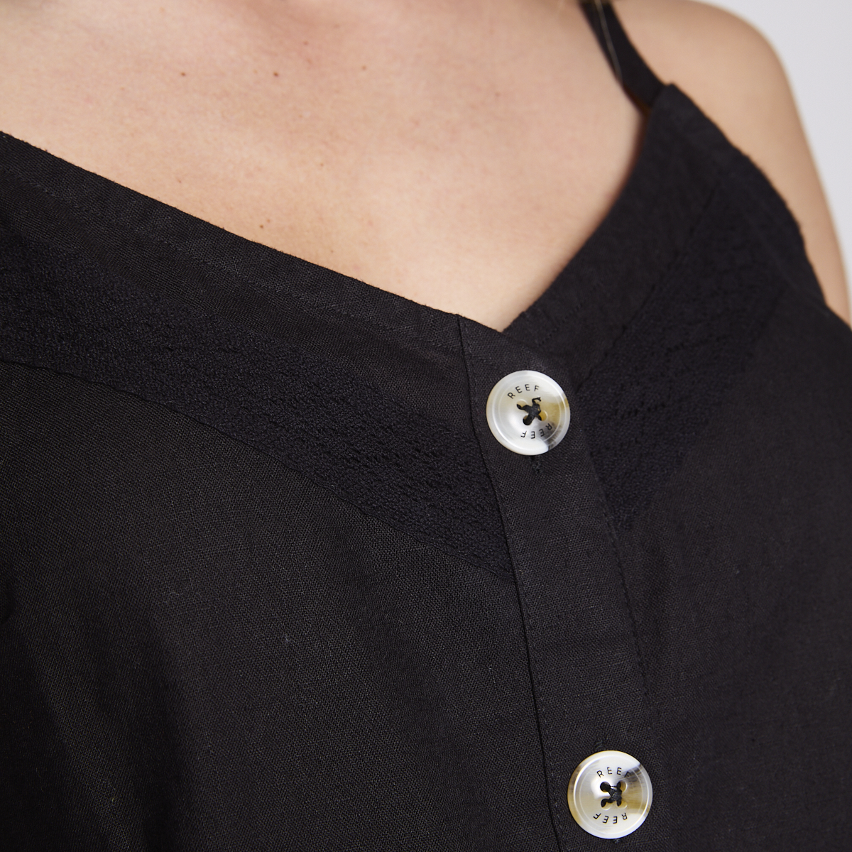 Blusa Pabilo Reef Women Black Buttons